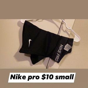 Nike pro